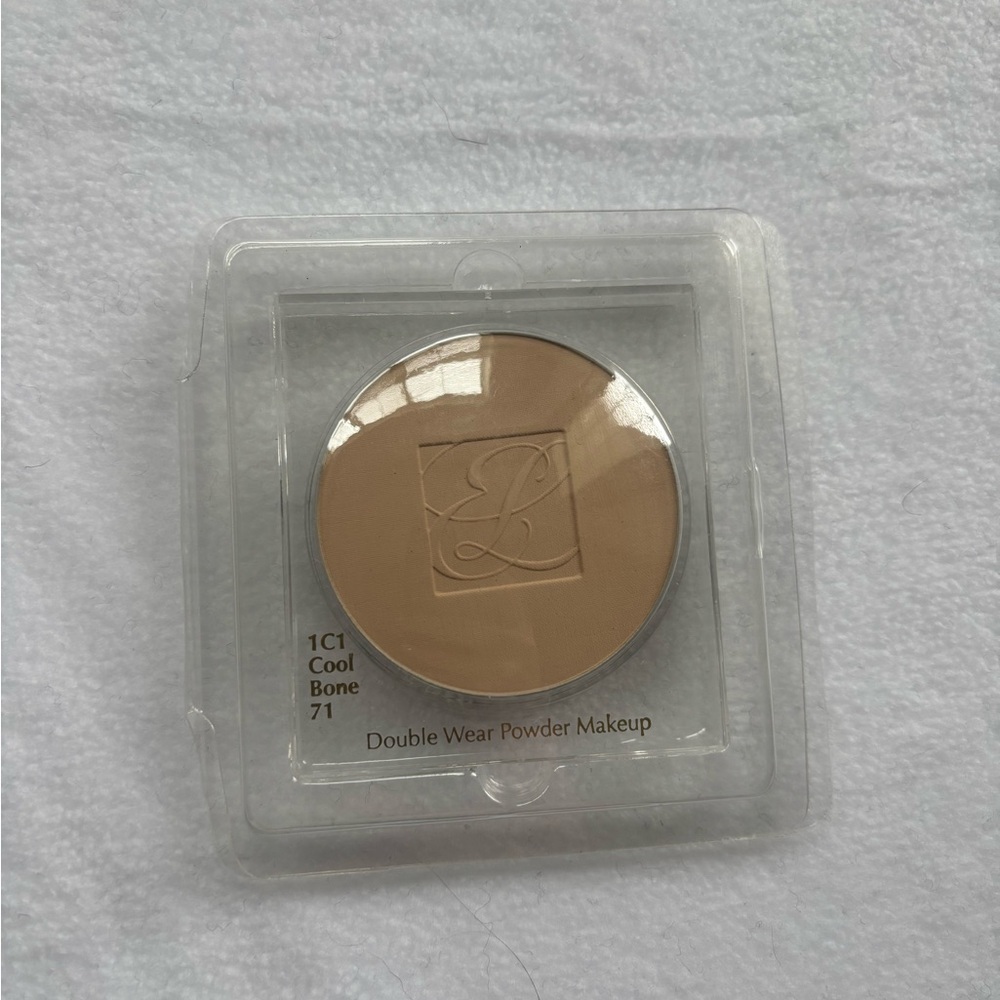 Estee Lauder Double Wear Powder makeup - Cool Bone